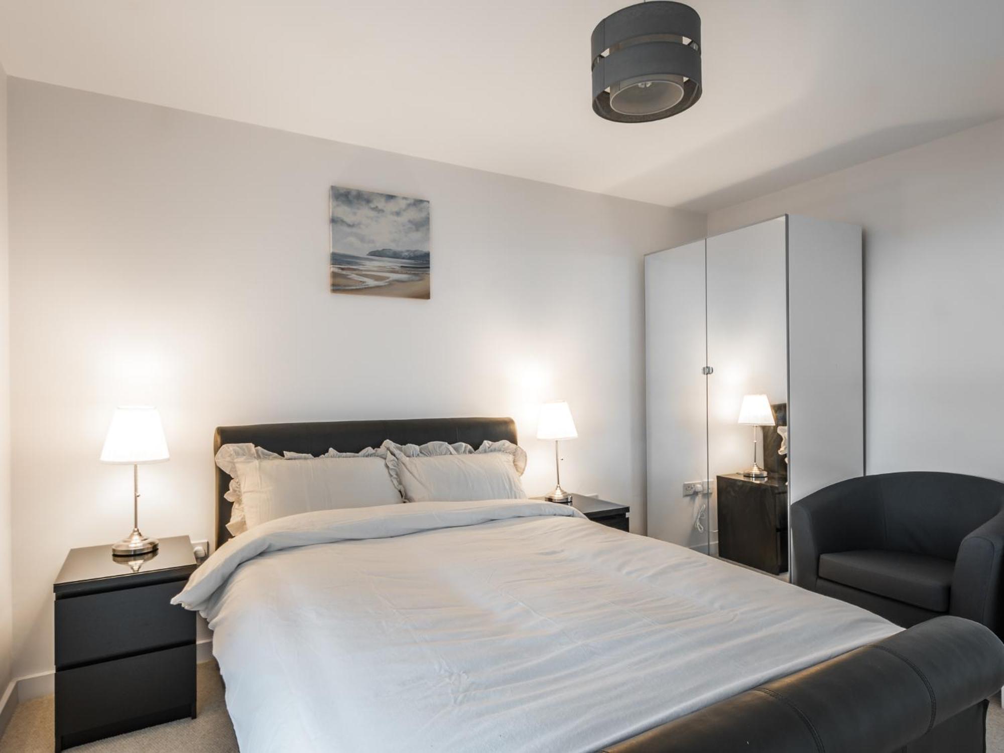 City View Apartment Bedford Eksteriør billede